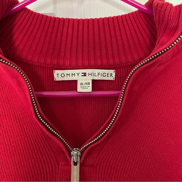 Tommy Hilfiger Sweater size XL - Picture 2 of 2